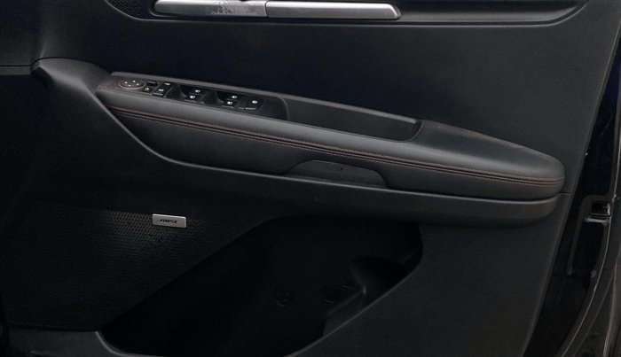 2020 KIA SONET GTX PLUS 1.0 IMT, Petrol, Manual, 47,355 km, Driver Side Door Panels Control