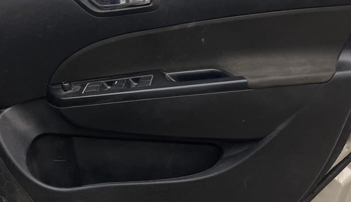 2013 Maruti Swift ZDI, Diesel, Manual, 94,083 km, Driver Side Door Panels Control