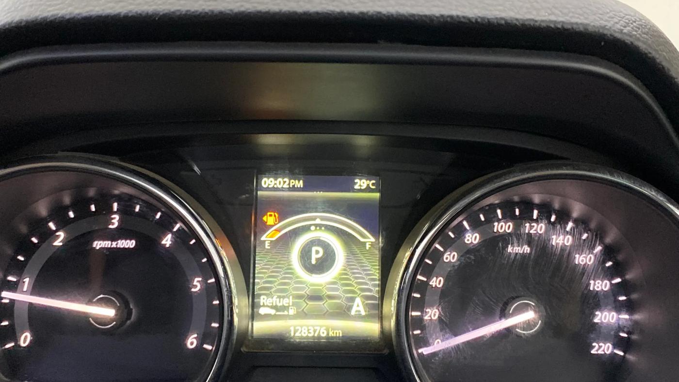 2017 Tata Hexa XTA 4X2 7 STR, Diesel, Automatic, 1,28,376 km, Odometer Image