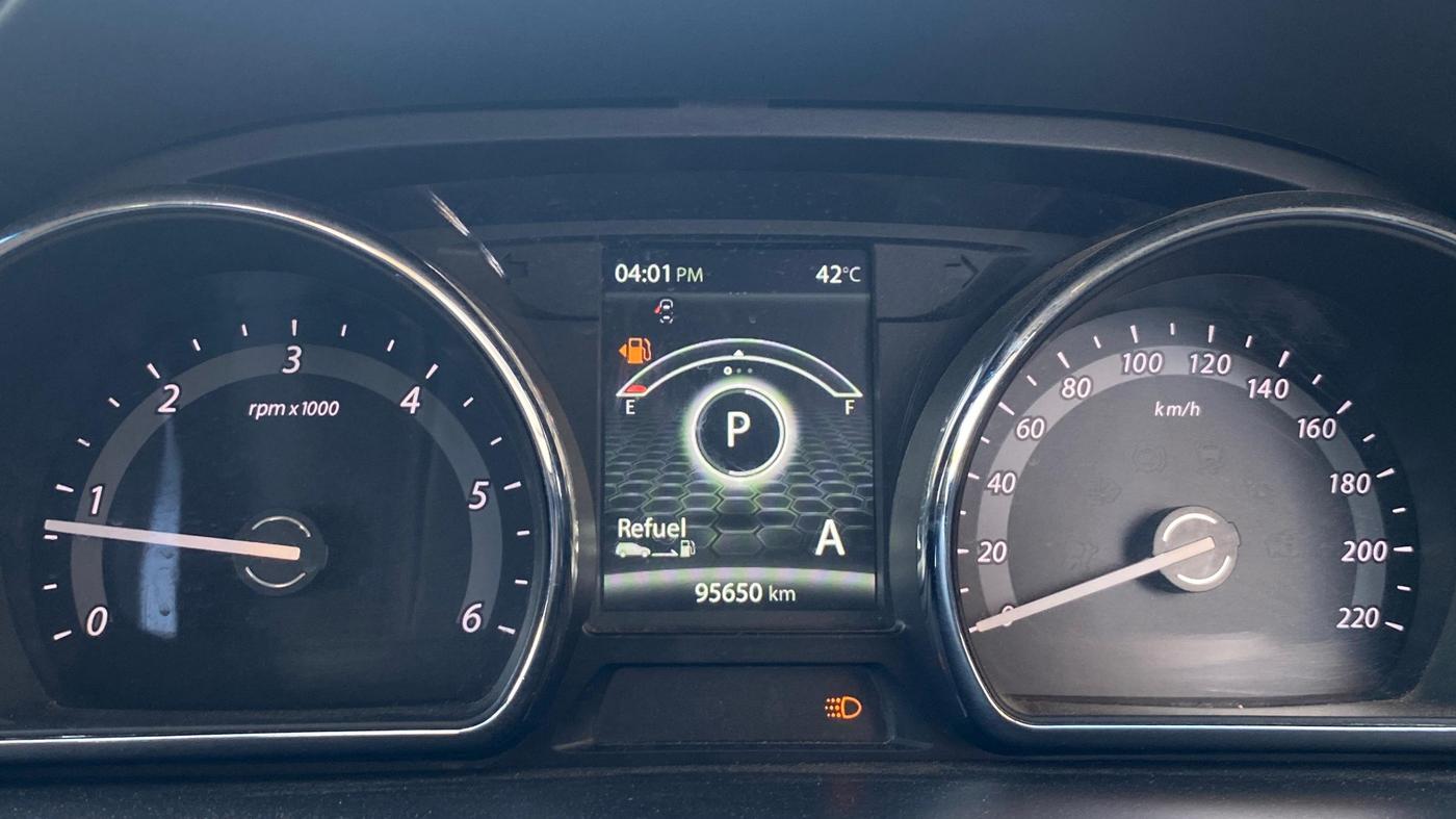 2019 Tata Hexa XTA 4X2 7 STR, Diesel, Automatic, 95,545 km, Odometer Image
