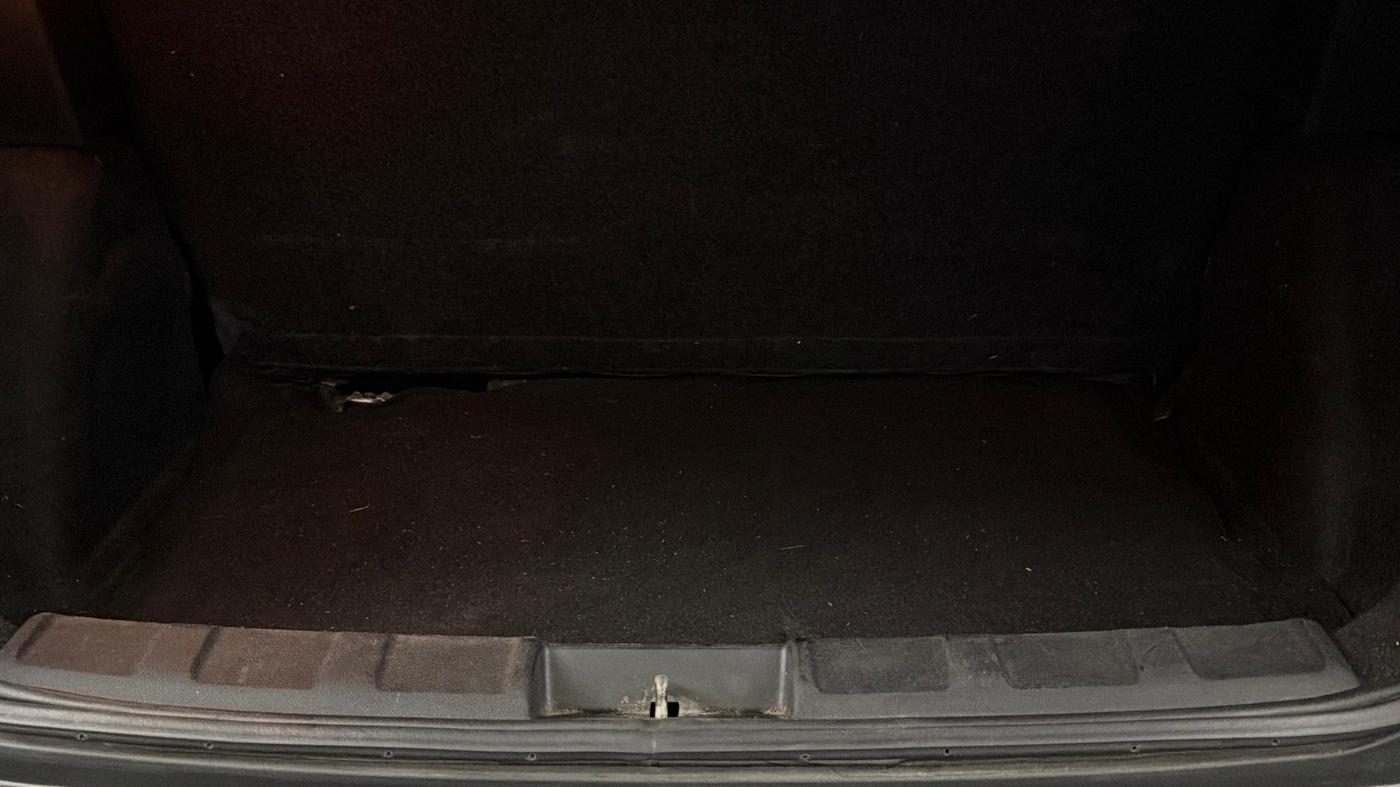 2021 Tata NEXON XM SUNROOF DIESEL, Diesel, Manual, 77,764 km, Boot Inside