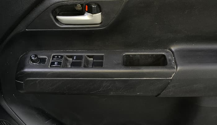 2019 Maruti New Wagon-R VXI 1.2, Petrol, Manual, 44,150 km, Driver Side Door Panels Control