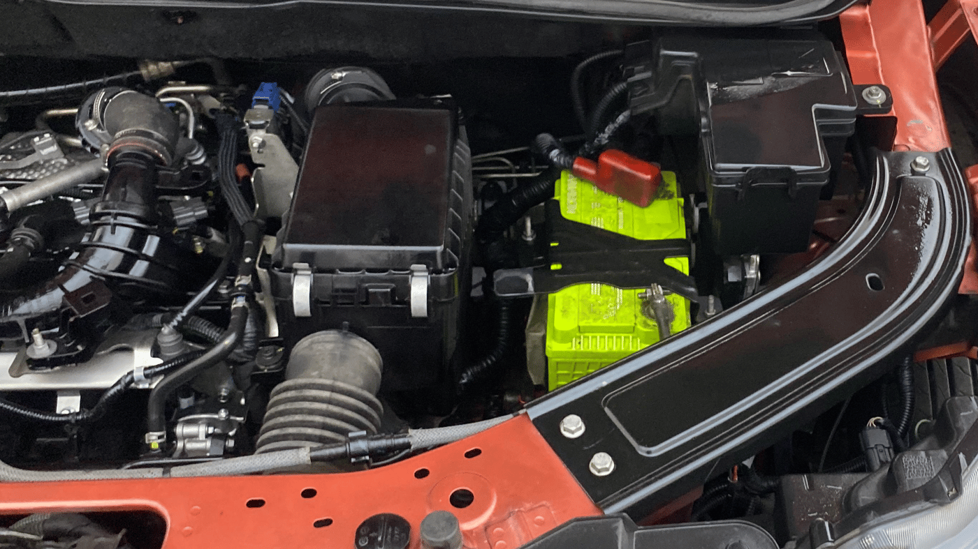 2022 Renault Kiger RXZ TURBO CVT DUAL TONE, Petrol, Automatic, 64,547 km, Engine View - Left