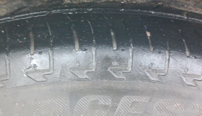 2022 Maruti IGNIS ZETA 1.2, Petrol, Manual, 34,432 km, Right Rear Tyre Tread