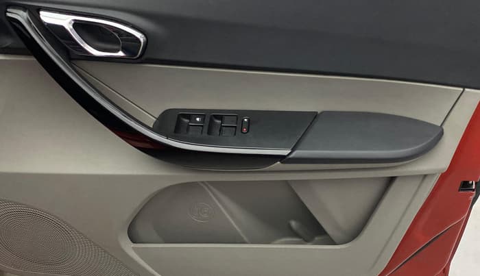2019 Tata Tiago XZA PETROL, Petrol, Automatic, 23,492 km, Driver Side Door Panels Control