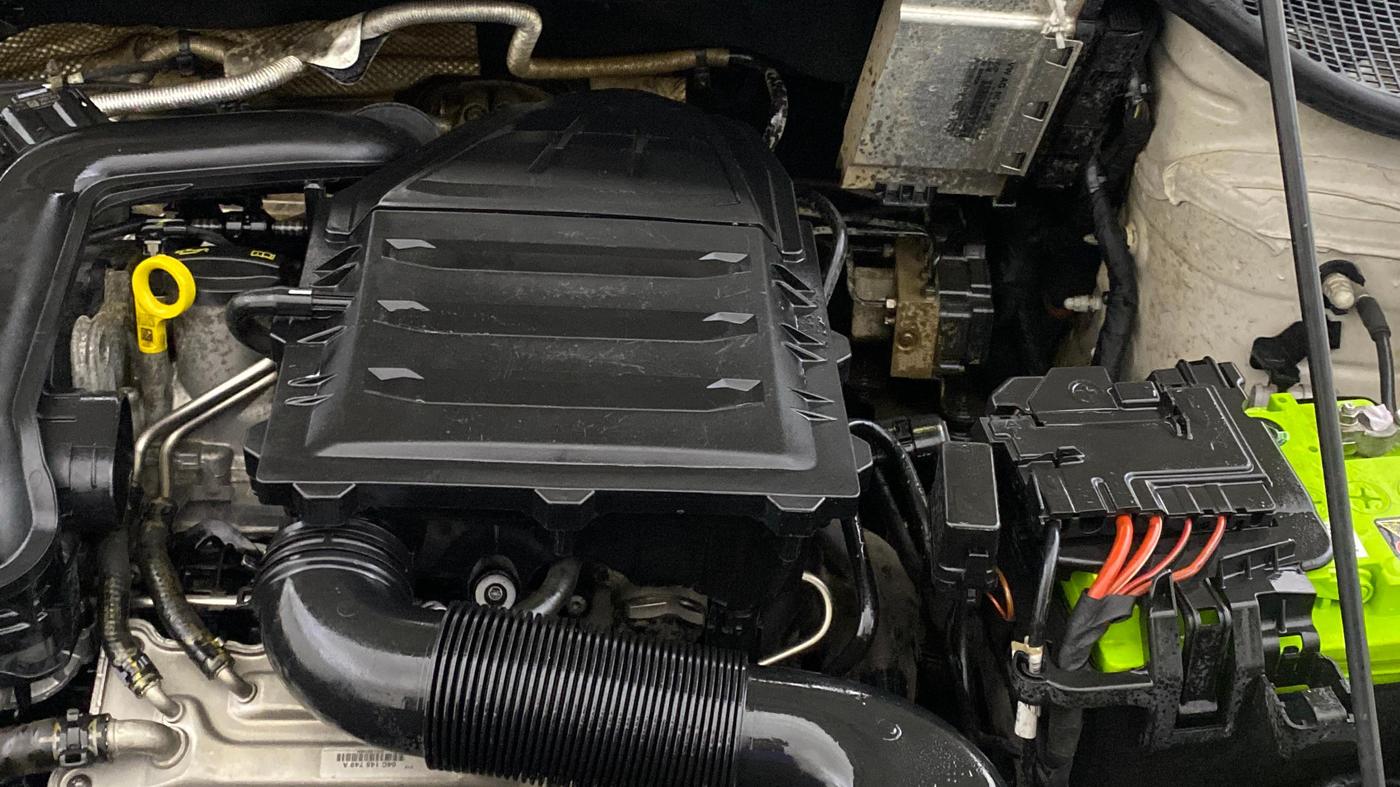 2021 Volkswagen Polo COMFORTLINE 1.0L TSI, Petrol, Manual, 86,181 km, Engine View - Left