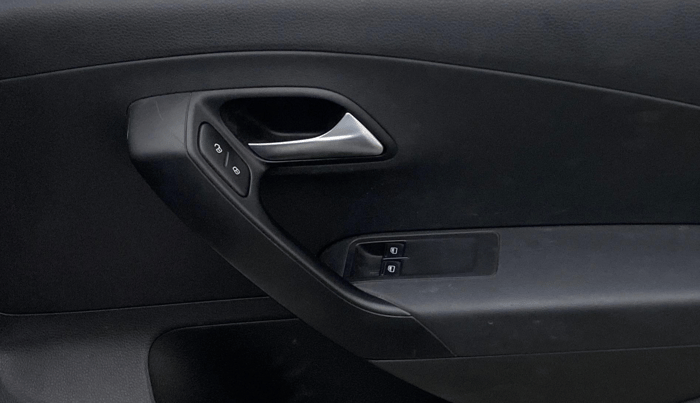 2017 Volkswagen Polo TRENDLINE 1.2L PETROL, Petrol, Manual, 75,643 km, Driver Side Door Panels Control