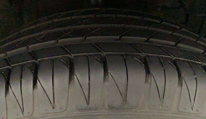 2020 Maruti Vitara Brezza ZXI PLUS, Petrol, Manual, 4,883 km, Right Front Tyre Tread