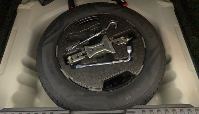 2020 Maruti Vitara Brezza ZXI PLUS, Petrol, Manual, 4,883 km, Spare Tyre