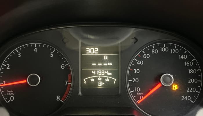 2016 Volkswagen Ameo HIGHLINE1.2L, Petrol, Manual, 41,933 km, Odometer Image