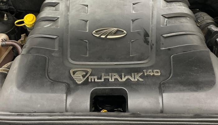2016 Mahindra XUV500 W10 AT, Diesel, Automatic, 1,26,904 km, Engine View