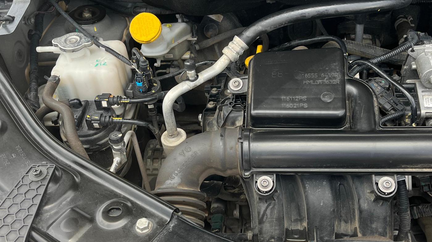 2022 Nissan MAGNITE XV MT, Petrol, Manual, 54,034 km, Engine View - Right
