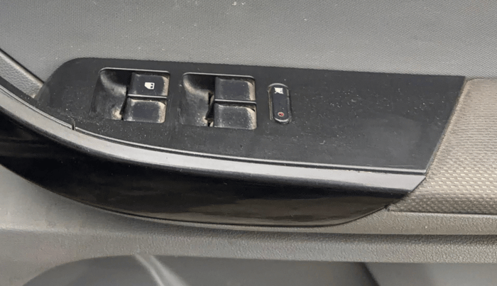 2017 Tata TIGOR XT PETROL, Petrol, Manual, 1,03,151 km, Driver Side Door Panels Control