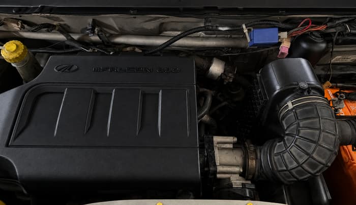 2018 Mahindra Kuv100 K2 TRIP CNG, CNG, Manual, 82,048 km, Engine View - Left