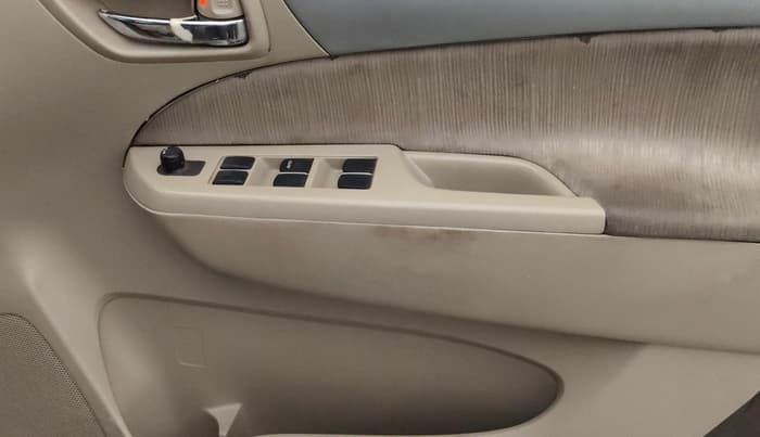 2013 Maruti Ertiga VXI, Petrol, Manual, 94,964 km, Driver Side Door Panels Control