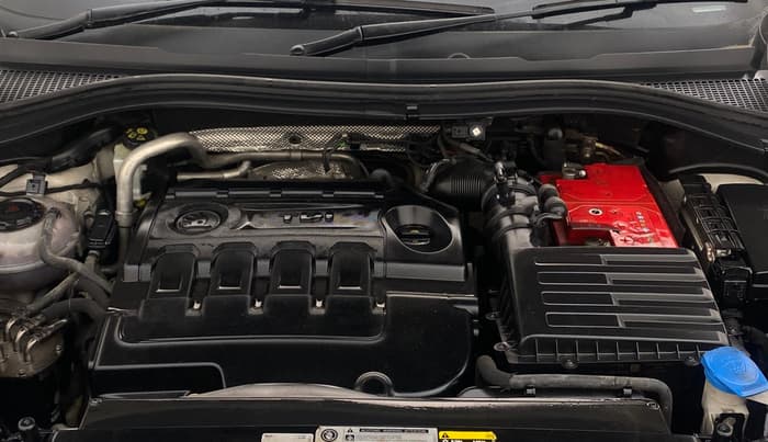 2018 Skoda Kodiaq L&K 2.0 TDI 4X4 AT, Diesel, Automatic, 1,29,281 km, Engine View