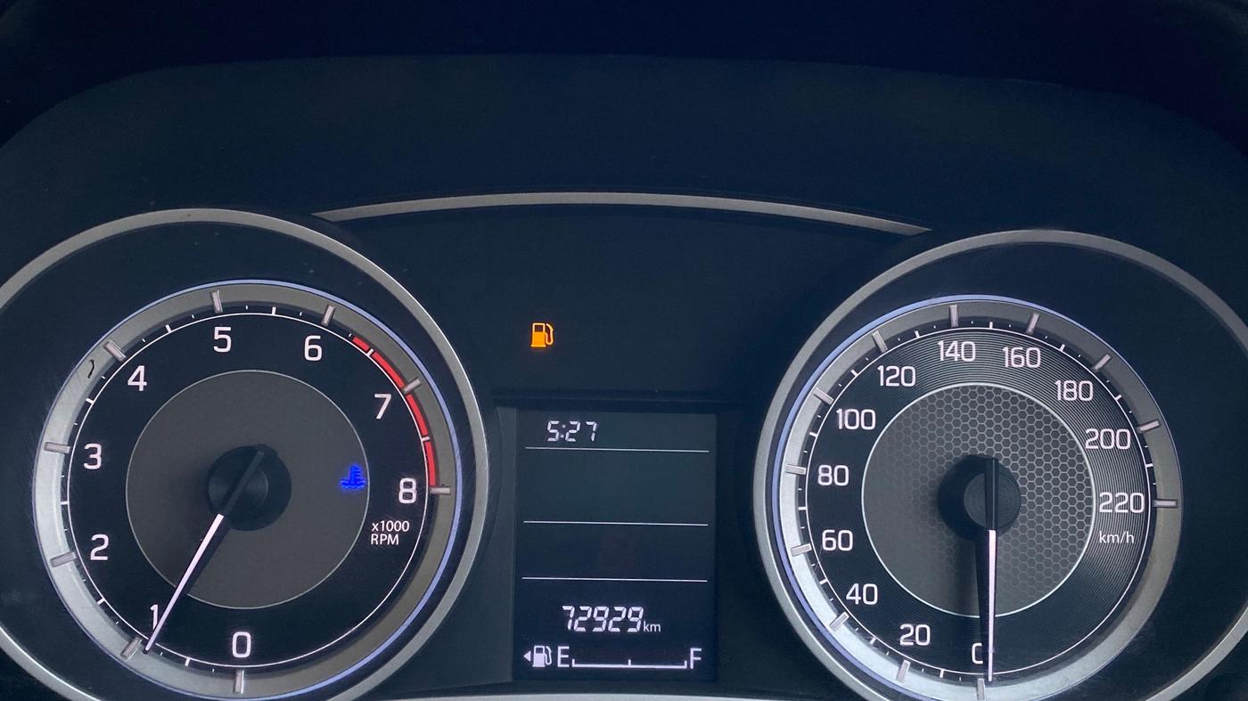 2020 Maruti Dzire VXI, Petrol, Manual, 72,922 km, Odometer Image