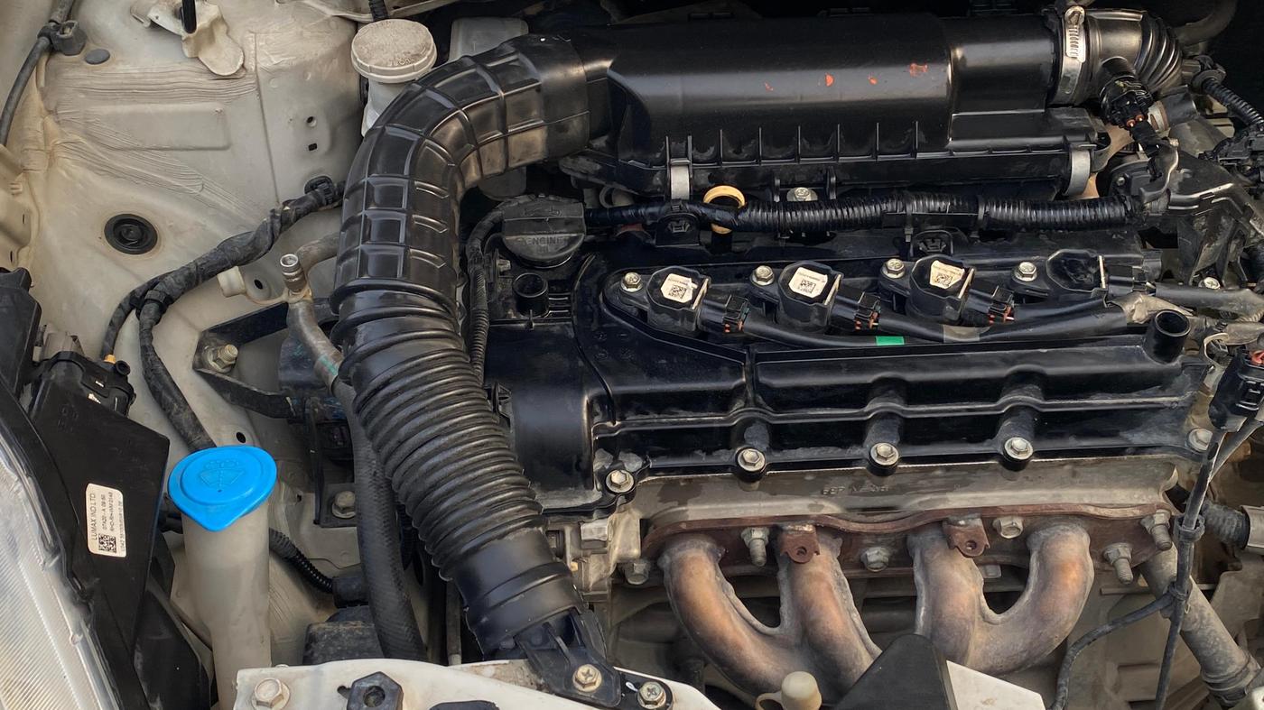 2020 Maruti Dzire VXI, Petrol, Manual, 72,922 km, Engine View - Right