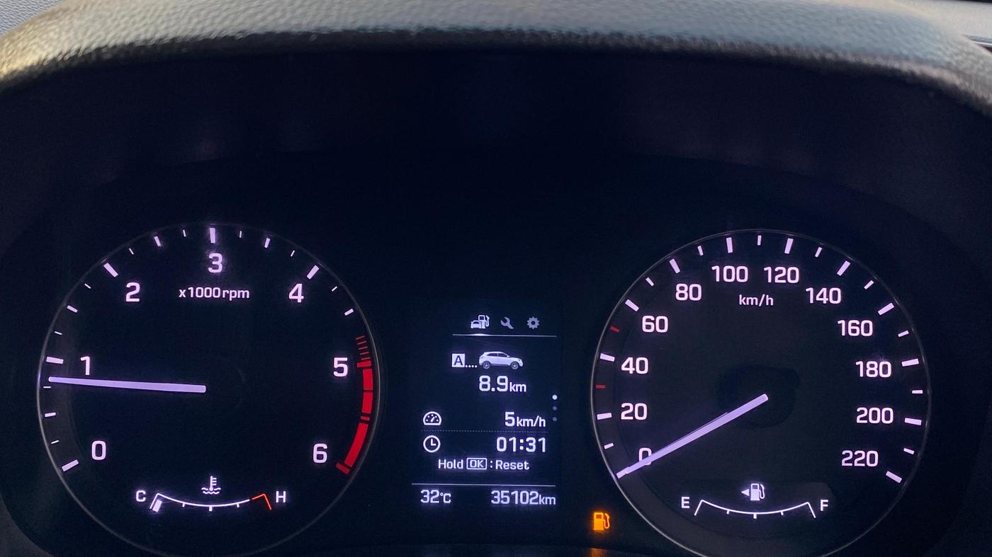 2015 Hyundai Creta SX (O) 1.6 DIESEL, Diesel, Manual, 35,137 km, Odometer Image