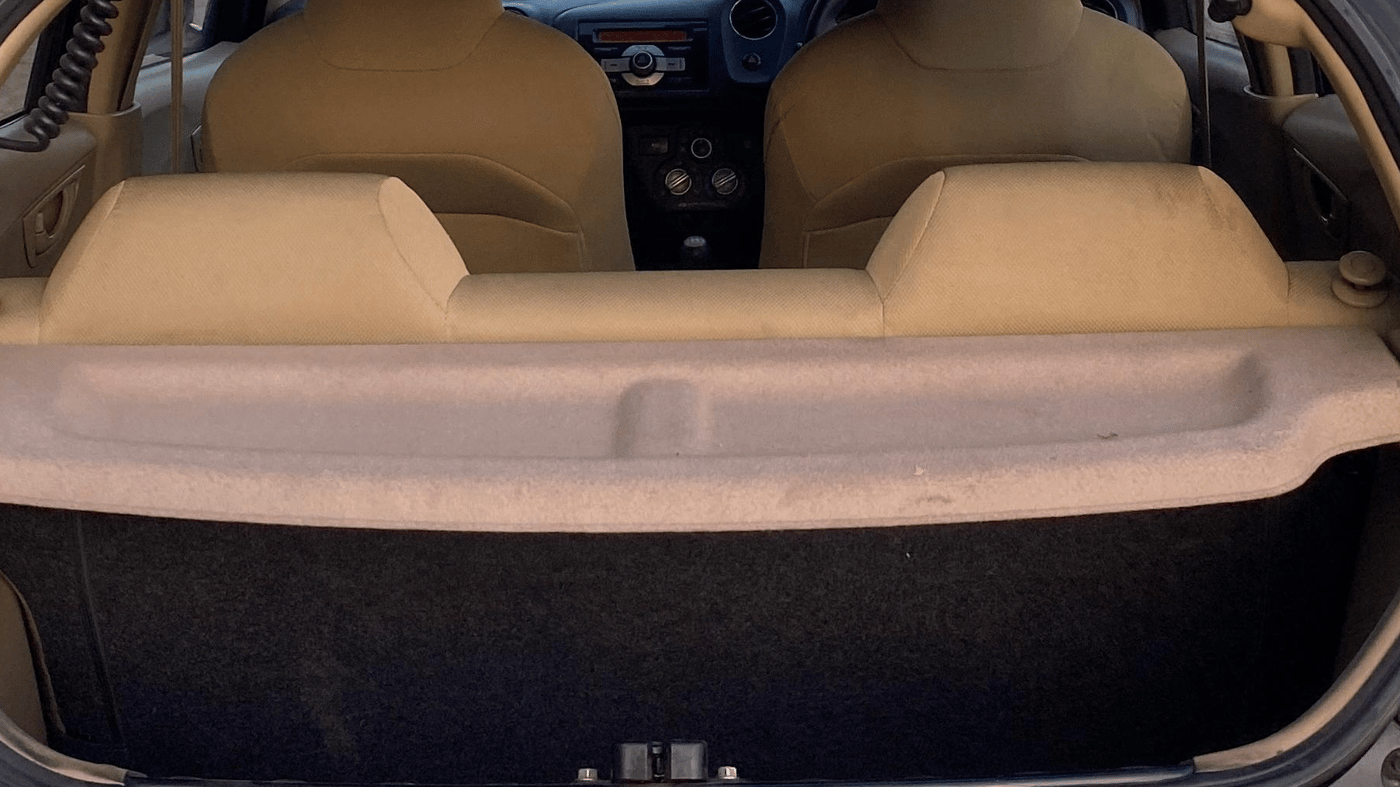 2015 Honda Brio S MT, Petrol, Manual, 26,647 km, Boot Inside