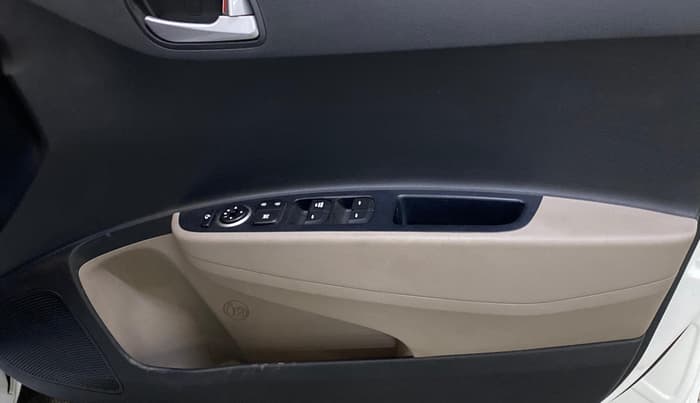2019 Hyundai Grand i10 SPORTZ 1.2 KAPPA VTVT, Petrol, Manual, 9,428 km, Driver Side Door Panels Control