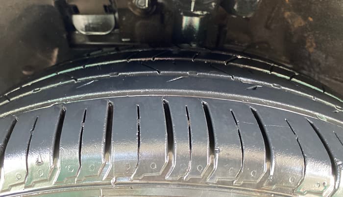 2023 Hyundai VENUE SX (O) MT 1.0 Turbo, Petrol, Manual, 12,162 km, Left Front Tyre Tread