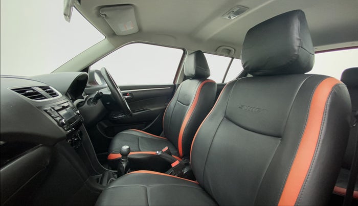 2017 Maruti Swift VXI OPT, Petrol, Manual, 38,950 km, Right Side Front Door Cabin