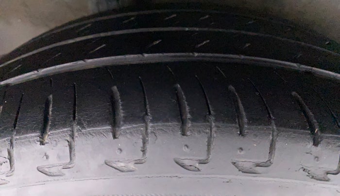 2017 Honda City ZX CVT, Petrol, Automatic, 44,209 km, Right Rear Tyre Tread