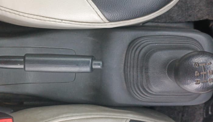 2014 Maruti Eeco 5 STR WITH A/C+HTR, Petrol, Manual, 30,295 km, Gear Lever