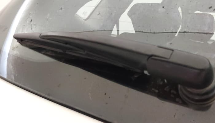 2021 Tata Harrier XZ 2.0L, Diesel, Manual, 1,20,404 km, Rear Wiper