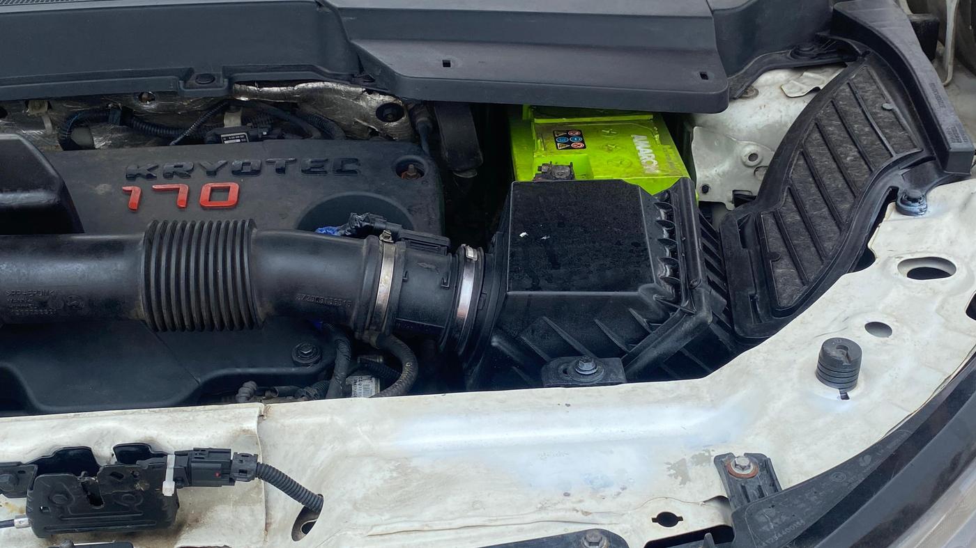 2020 Tata Harrier XZA 2.0L, Diesel, Automatic, 1,34,949 km, Engine View - Left