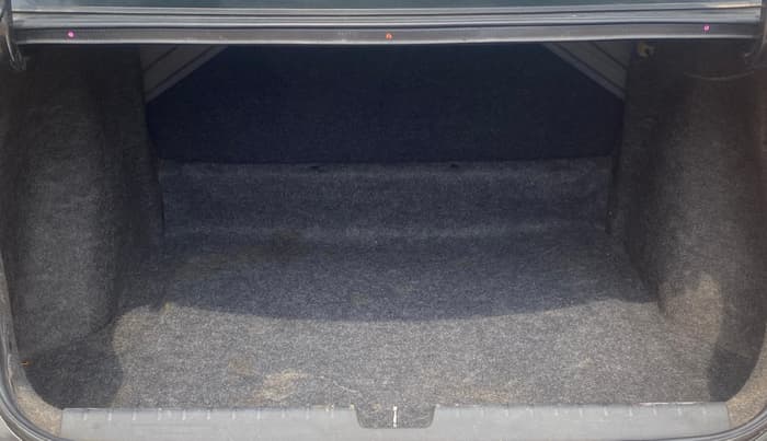 2015 Honda City 1.5L I-VTEC VX, Petrol, Manual, 1,19,166 km, Boot Inside