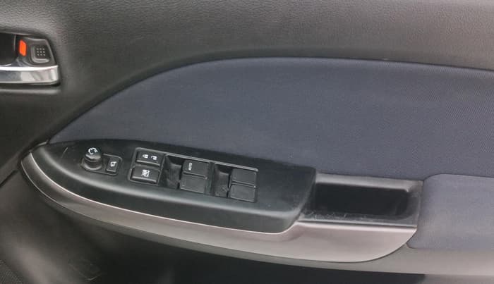 2021 Maruti Baleno DELTA PETROL 1.2, Petrol, Manual, 49,791 km, Driver Side Door Panels Control