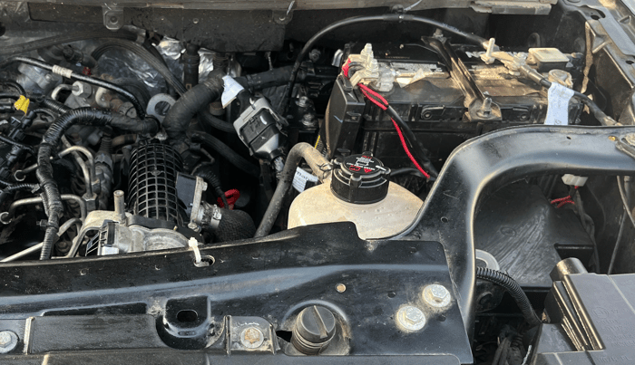 2023 Mahindra BOLERO NEO N 4, Diesel, Manual, 25,909 km, Engine View - Left