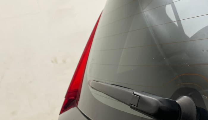 2021 Maruti XL6 ALPHA AT, Petrol, Automatic, 1,16,186 km, Rear Wiper