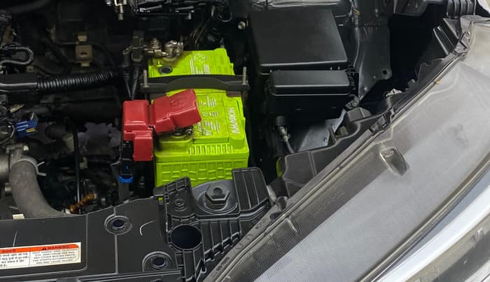 2021 Maruti XL6 ALPHA AT, Petrol, Automatic, 1,16,186 km, Engine View - Left