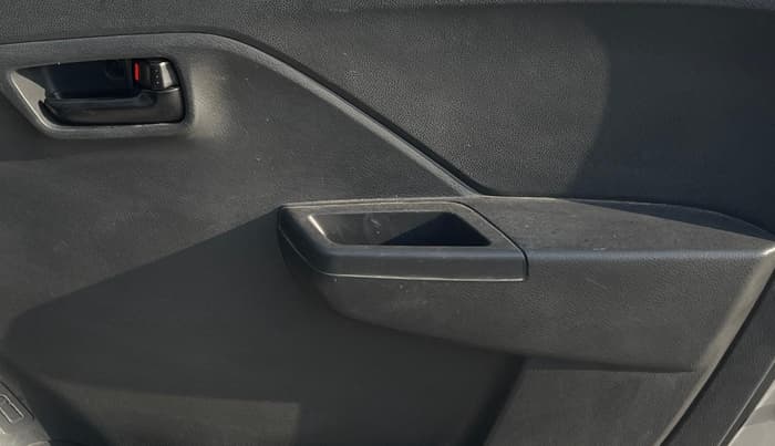 2024 Maruti Alto K10 VXi (O) AGS, Petrol, Manual, 41,824 km, Driver Side Door Panels Control