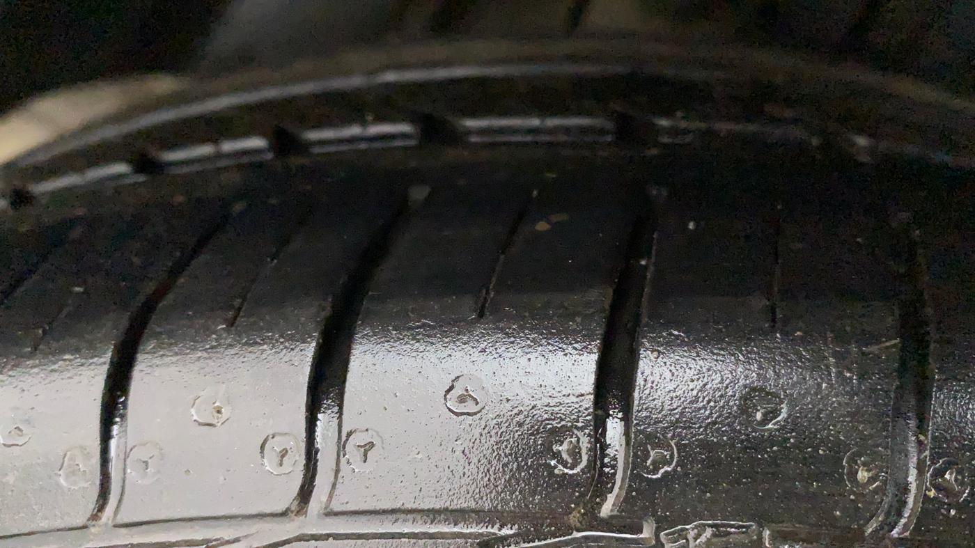 2018 Ford FREESTYLE TITANIUM PLUS 1.2 PETROL, Petrol, Manual, 27,039 km, Right Rear Tyre Tread