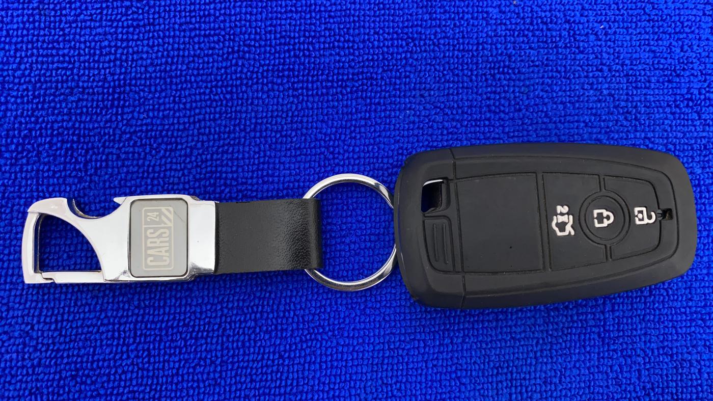 2018 Ford FREESTYLE TITANIUM PLUS 1.2 PETROL, Petrol, Manual, 27,039 km, Key Close Up