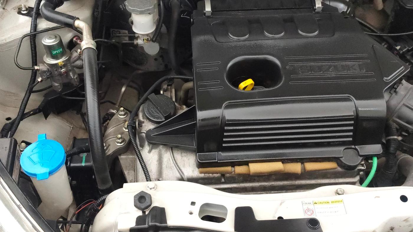 2017 Maruti Celerio ZXI AMT, CNG, Automatic, 87,633 km, Engine View - Right