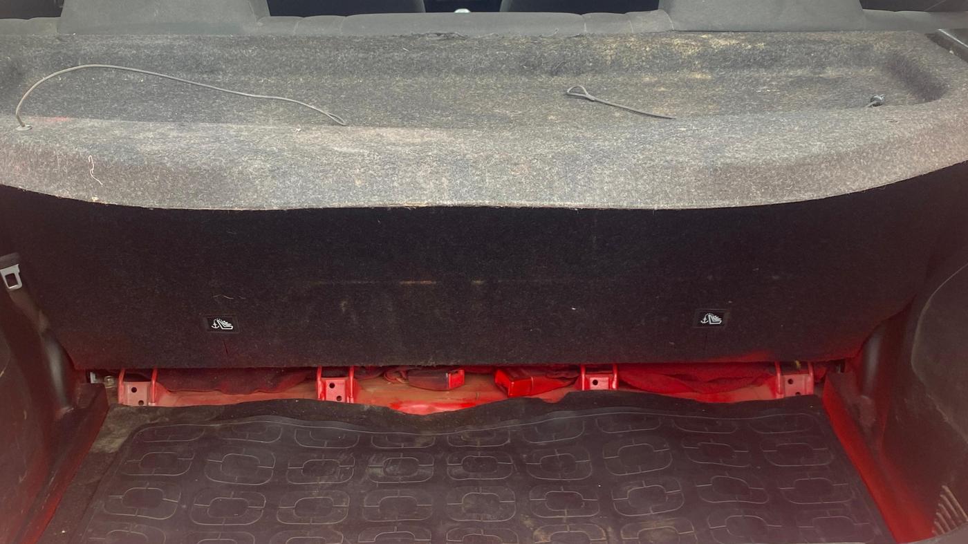 2018 Maruti Swift VXI, Petrol, Manual, 1,01,722 km, Boot Inside