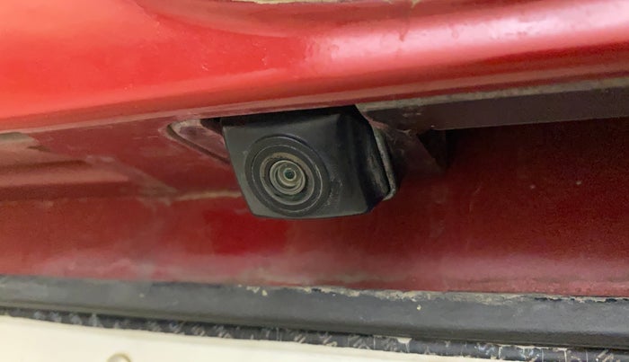 2020 Mahindra XUV300 W8 1.5 DIESEL, Diesel, Manual, 91,617 km, Parking Camera