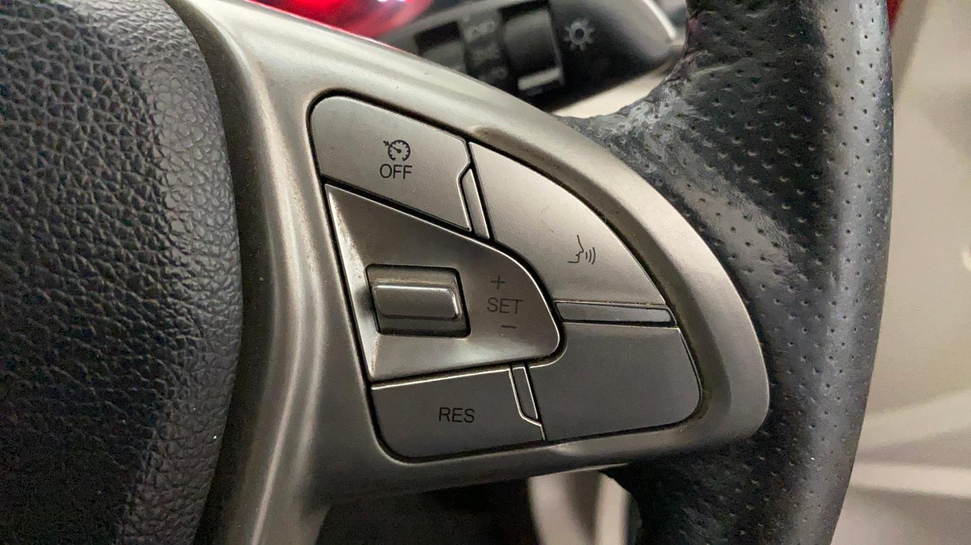 2020 Mahindra XUV300 W8 1.5 DIESEL AMT, Diesel, Automatic, 91,617 km, Adaptive Cruise Control