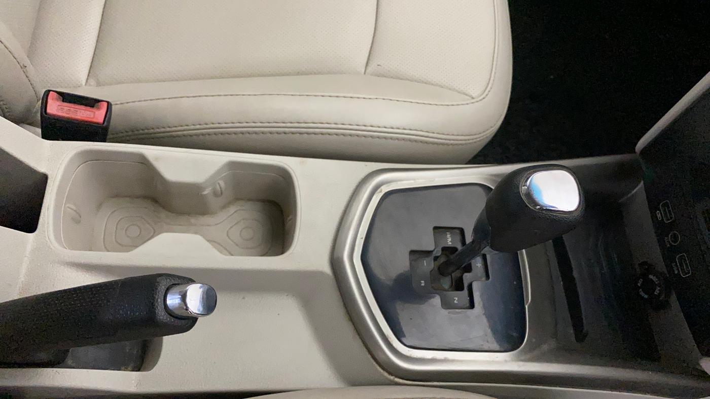 2020 Mahindra XUV300 W8 1.5 DIESEL AMT, Diesel, Automatic, 91,617 km, Gear Lever