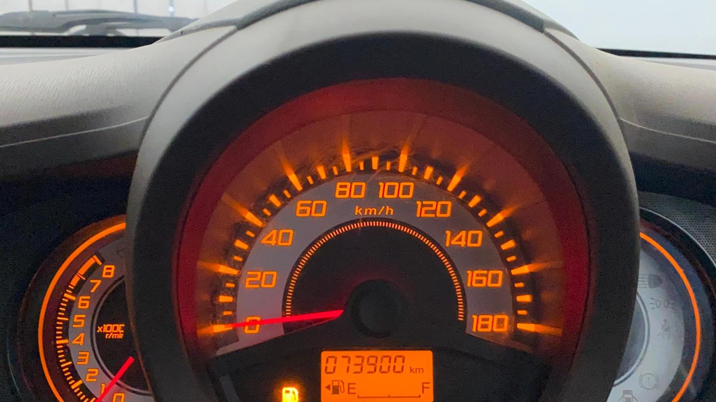 2013 Honda Brio S MT, Petrol, Manual, 73,893 km, Odometer Image