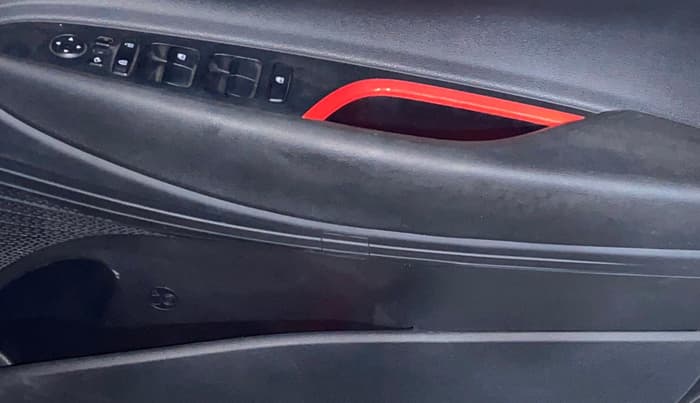 2023 Hyundai NEW I20 N LINE N8 1.0 TURBO GDI IMT, Petrol, Manual, 31,429 km, Driver Side Door Panels Control