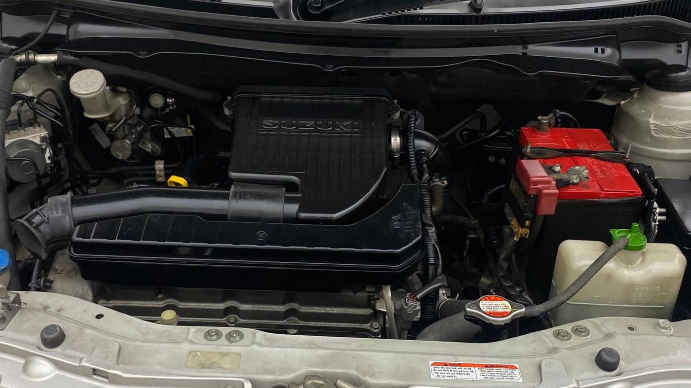 2013 Maruti Swift ZXI, Petrol, Manual, 93,503 km, Engine View