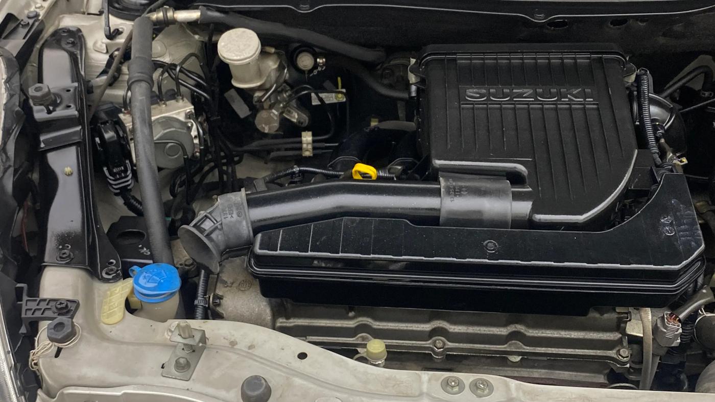 2013 Maruti Swift ZXI, Petrol, Manual, 93,503 km, Engine View - Right