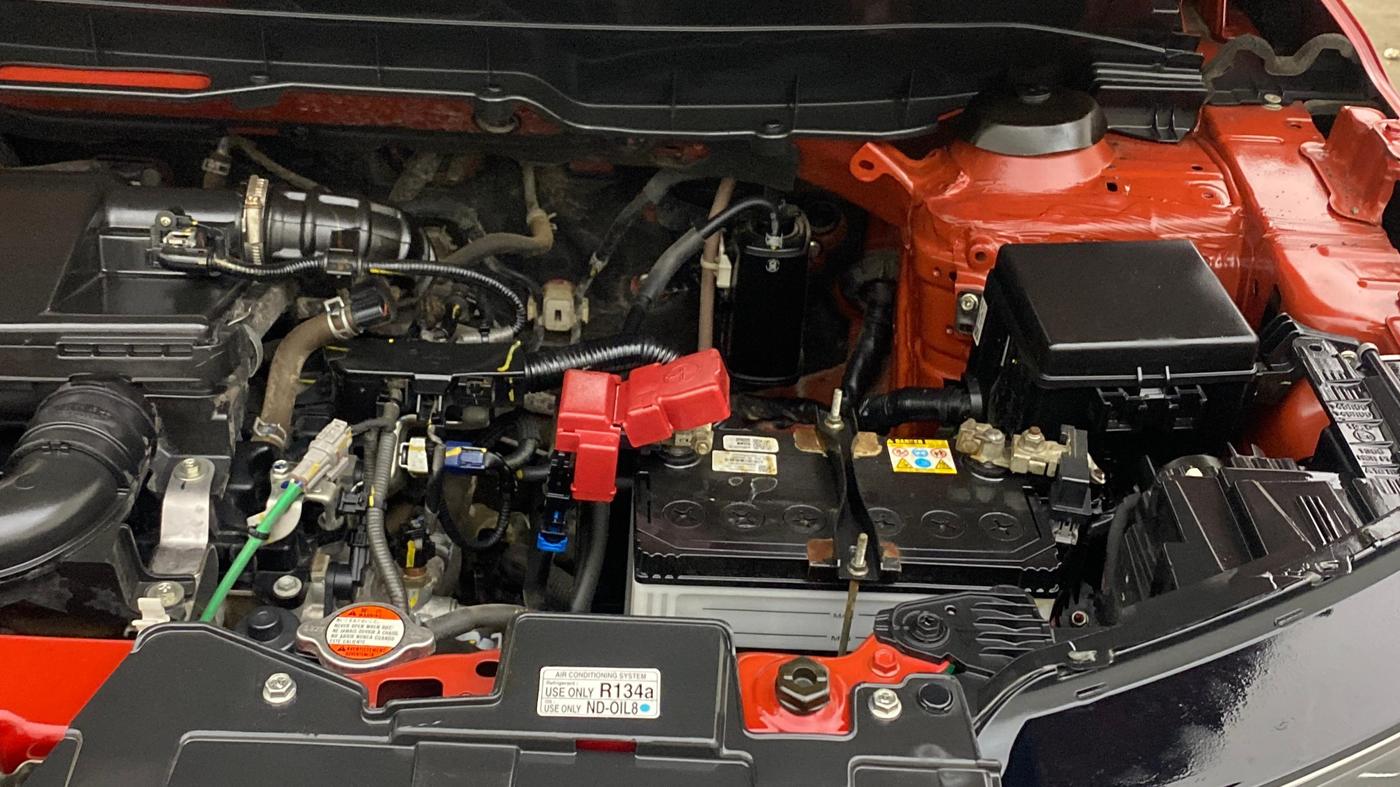 2023 Maruti BREZZA ZXI + SMART HYBRID DUAL TONE, Petrol, Manual, 39,742 km, Engine View - Left