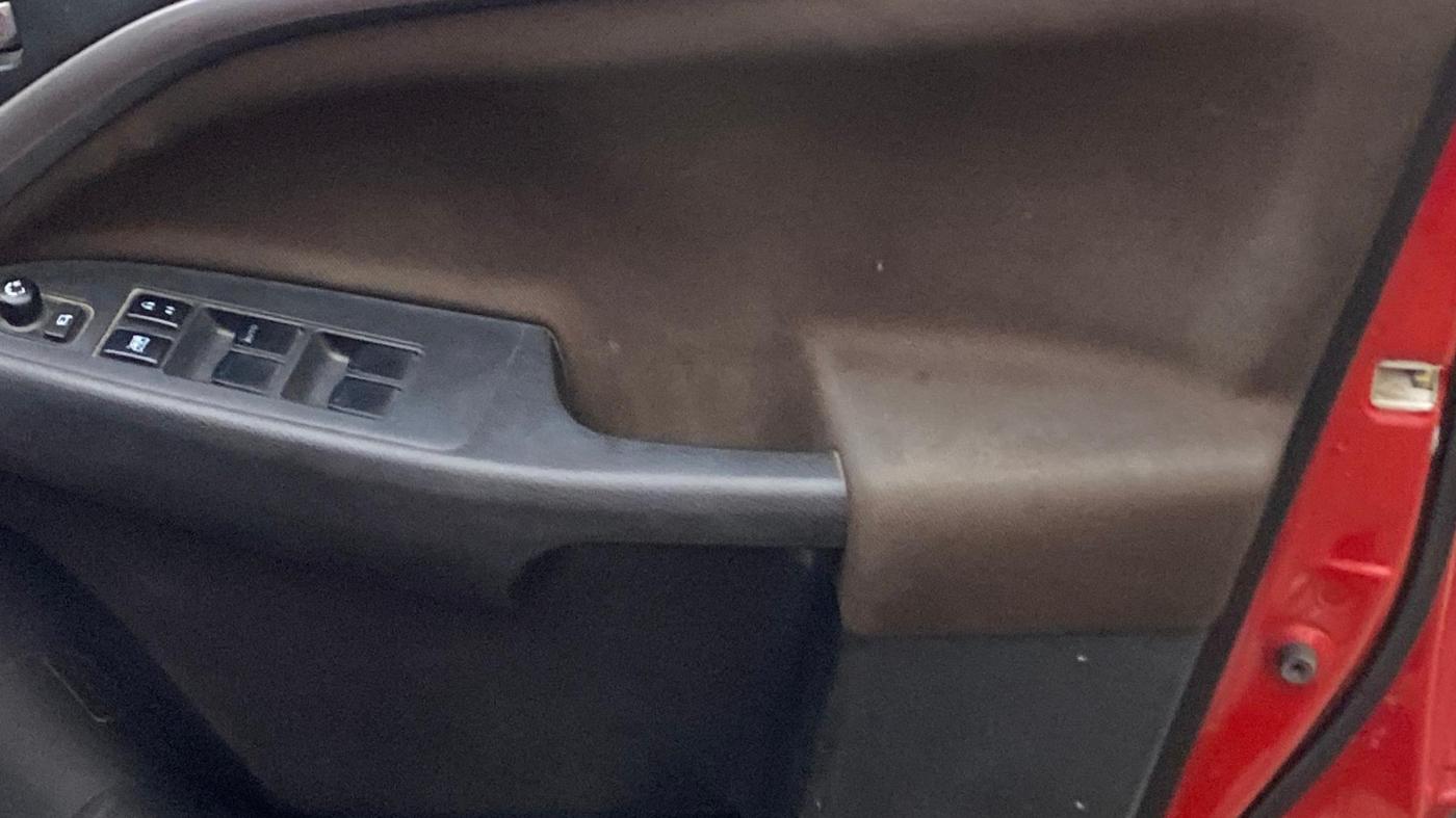 2023 Maruti BREZZA ZXI + SMART HYBRID DUAL TONE, Petrol, Manual, 39,742 km, Driver Side Door Panels Control